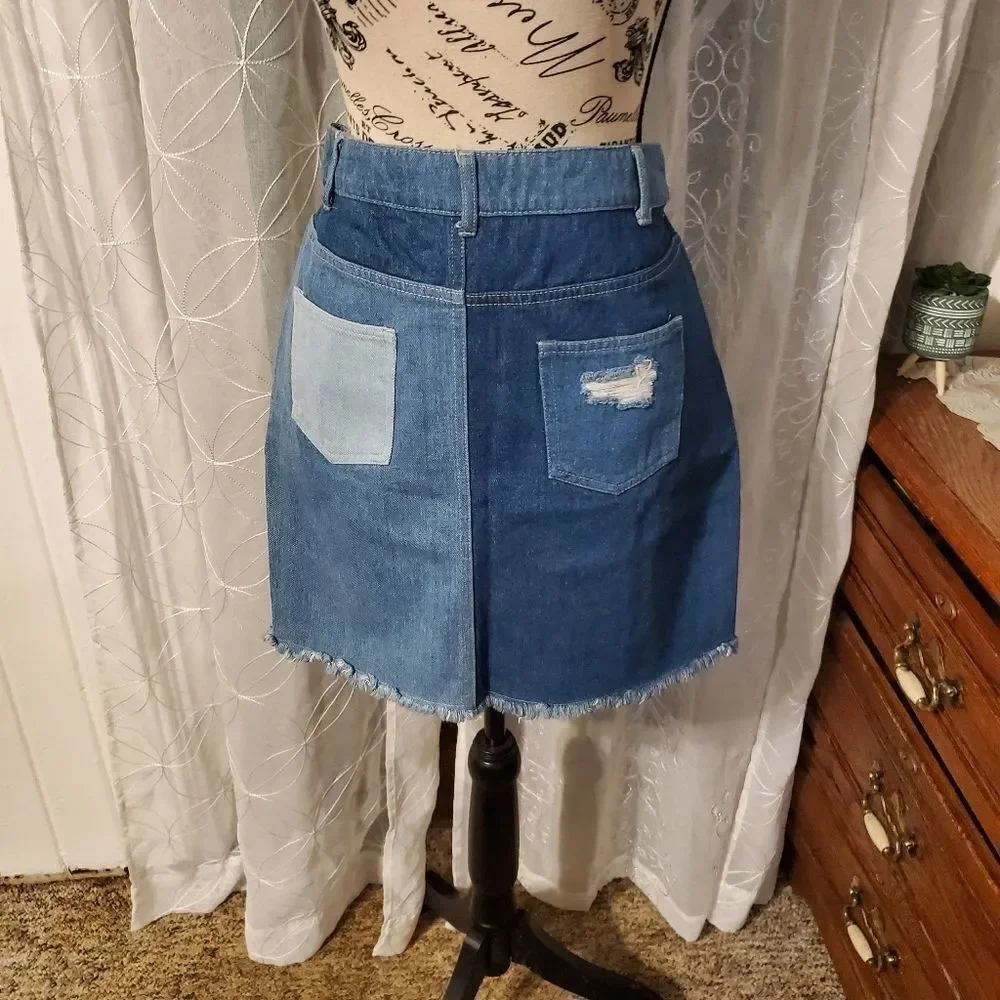 K. Jordan Blue Colorblock Distressed Jean Skirt Size 8